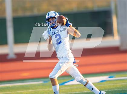 Thumbnail 3 in  Reagan [Ronald] vs MacArthur [Douglas] photogallery.