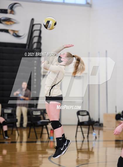 Thumbnail 1 in Rangeview @ Prairie View photogallery.