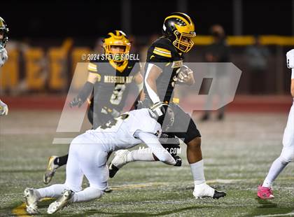 Thumbnail 2 in Westview vs Mission Bay (CIF-SD D4 Quarterfinal) photogallery.