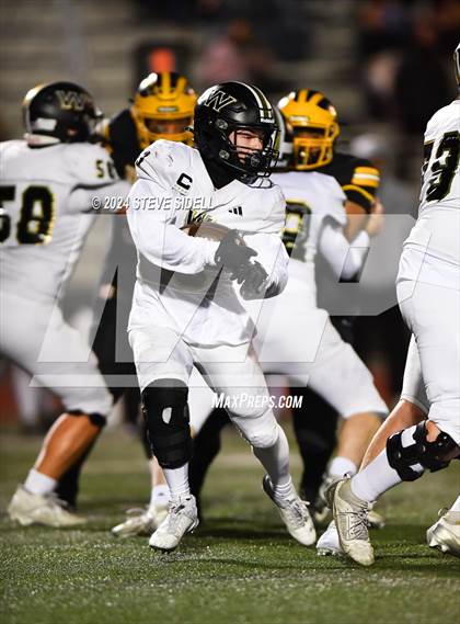 Thumbnail 3 in Westview vs Mission Bay (CIF-SD D4 Quarterfinal) photogallery.