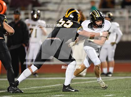 Thumbnail 1 in Westview vs Mission Bay (CIF-SD D4 Quarterfinal) photogallery.