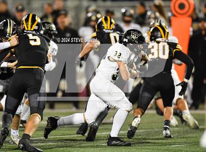Thumbnail 2 in Westview vs Mission Bay (CIF-SD D4 Quarterfinal) photogallery.