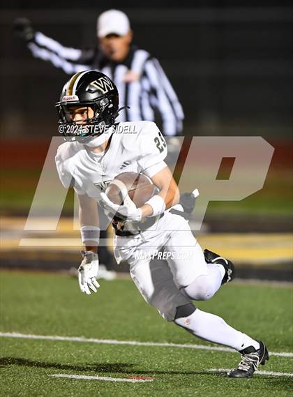 Thumbnail 2 in Westview vs Mission Bay (CIF-SD D4 Quarterfinal) photogallery.