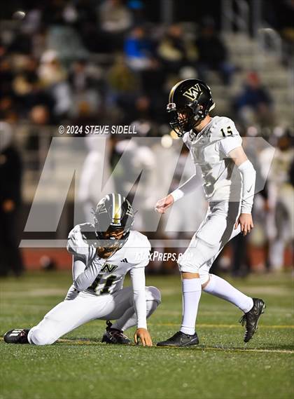 Thumbnail 3 in Westview vs Mission Bay (CIF-SD D4 Quarterfinal) photogallery.