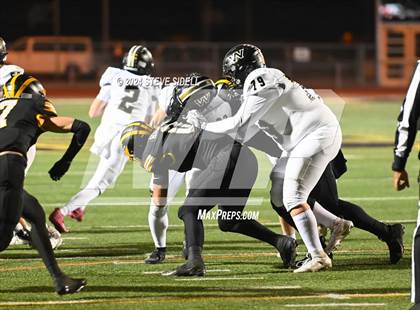 Thumbnail 2 in Westview vs Mission Bay (CIF-SD D4 Quarterfinal) photogallery.