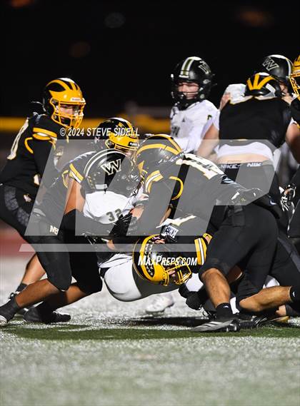 Thumbnail 2 in Westview vs Mission Bay (CIF-SD D4 Quarterfinal) photogallery.