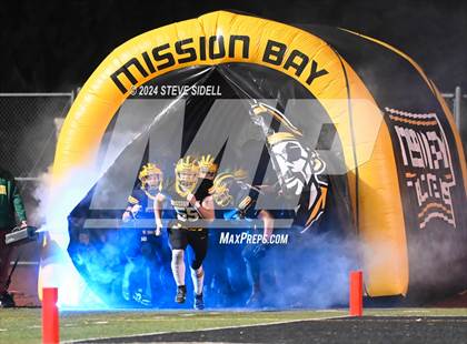Thumbnail 2 in Westview vs Mission Bay (CIF-SD D4 Quarterfinal) photogallery.