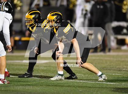 Thumbnail 1 in Westview vs Mission Bay (CIF-SD D4 Quarterfinal) photogallery.