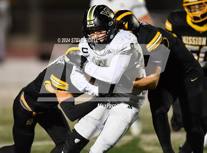 Thumbnail 3 in Westview vs Mission Bay (CIF-SD D4 Quarterfinal) photogallery.
