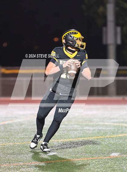 Thumbnail 3 in Westview vs Mission Bay (CIF-SD D4 Quarterfinal) photogallery.