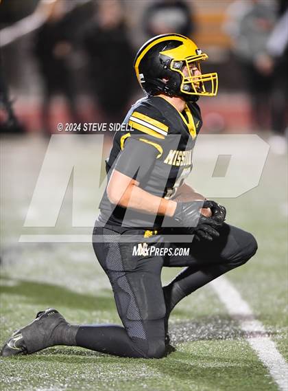 Thumbnail 3 in Westview vs Mission Bay (CIF-SD D4 Quarterfinal) photogallery.