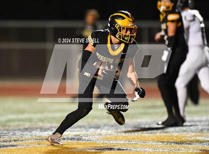 Thumbnail 3 in Westview vs Mission Bay (CIF-SD D4 Quarterfinal) photogallery.