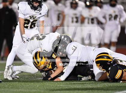 Thumbnail 3 in Westview vs Mission Bay (CIF-SD D4 Quarterfinal) photogallery.