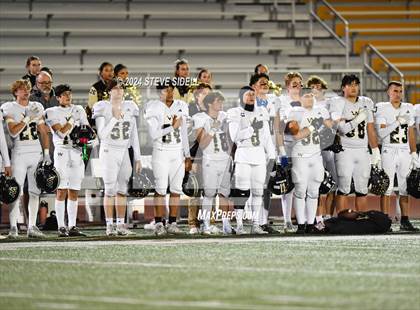 Thumbnail 3 in Westview vs Mission Bay (CIF-SD D4 Quarterfinal) photogallery.