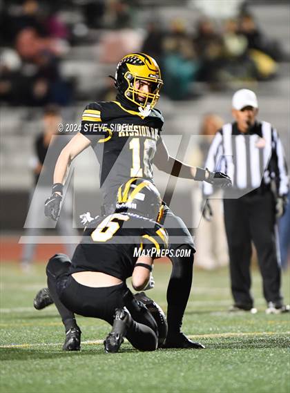 Thumbnail 3 in Westview vs Mission Bay (CIF-SD D4 Quarterfinal) photogallery.