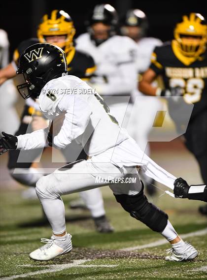Thumbnail 3 in Westview vs Mission Bay (CIF-SD D4 Quarterfinal) photogallery.