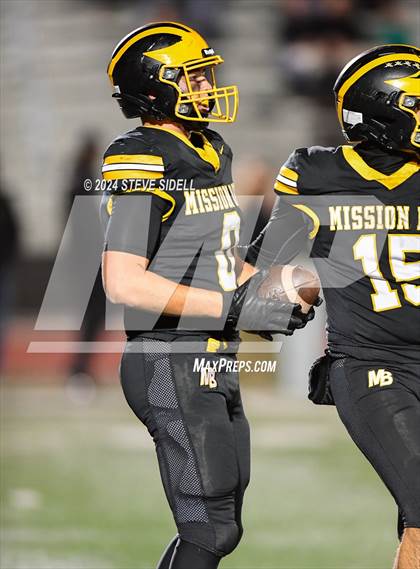 Thumbnail 1 in Westview vs Mission Bay (CIF-SD D4 Quarterfinal) photogallery.