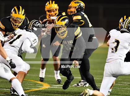 Thumbnail 3 in Westview vs Mission Bay (CIF-SD D4 Quarterfinal) photogallery.
