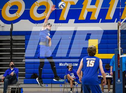 Thumbnail 1 in Helix @ Grossmont photogallery.