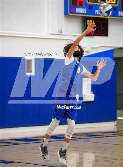 Thumbnail 2 in Helix @ Grossmont photogallery.