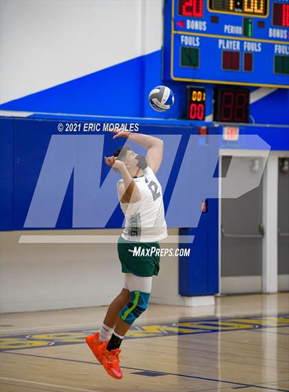 Thumbnail 1 in Helix @ Grossmont photogallery.