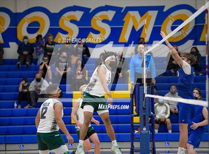 Thumbnail 1 in Helix @ Grossmont photogallery.