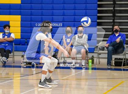 Thumbnail 1 in Helix @ Grossmont photogallery.