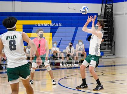 Thumbnail 1 in Helix @ Grossmont photogallery.