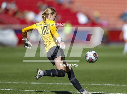 Thumbnail 3 in American Fork vs. Lone Peak (UHSAA 6A Final) photogallery.