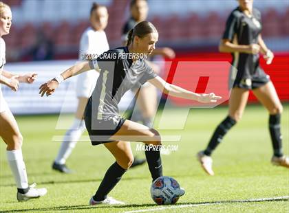 Thumbnail 1 in American Fork vs. Lone Peak (UHSAA 6A Final) photogallery.
