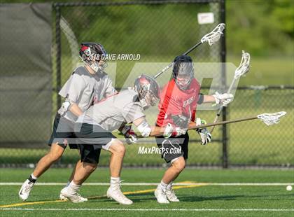 Thumbnail 2 in Hingham vs. North Andover photogallery.