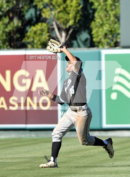 Thumbnail 3 in Villa Park vs Canyon photogallery.