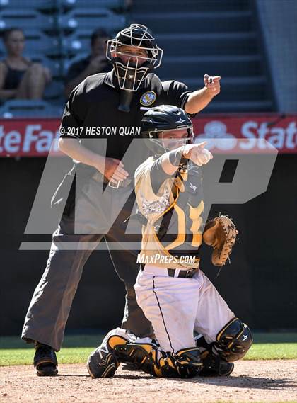 Thumbnail 3 in Villa Park vs Canyon photogallery.
