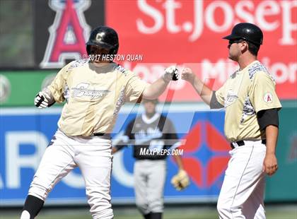 Thumbnail 3 in Villa Park vs Canyon photogallery.
