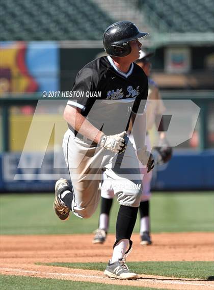 Thumbnail 2 in Villa Park vs Canyon photogallery.