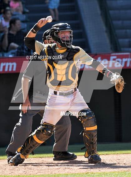 Thumbnail 3 in Villa Park vs Canyon photogallery.