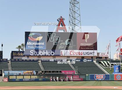 Thumbnail 1 in Villa Park vs Canyon photogallery.