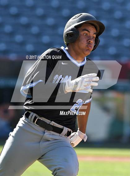 Thumbnail 3 in Villa Park vs Canyon photogallery.