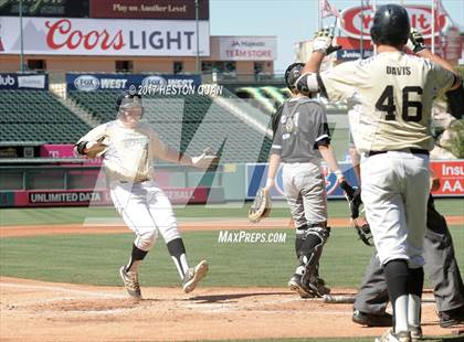 Thumbnail 2 in Villa Park vs Canyon photogallery.