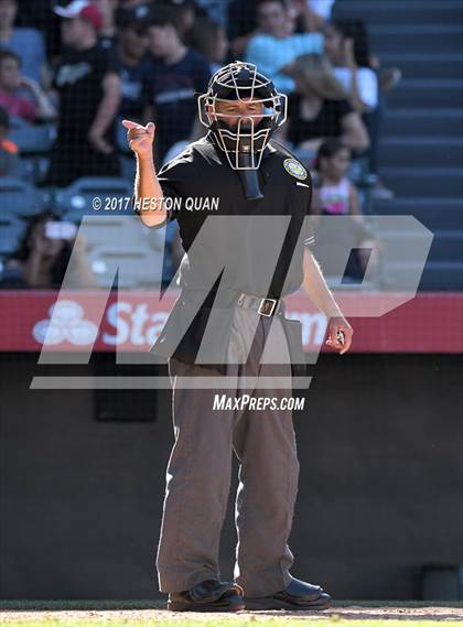 Thumbnail 2 in Villa Park vs Canyon photogallery.