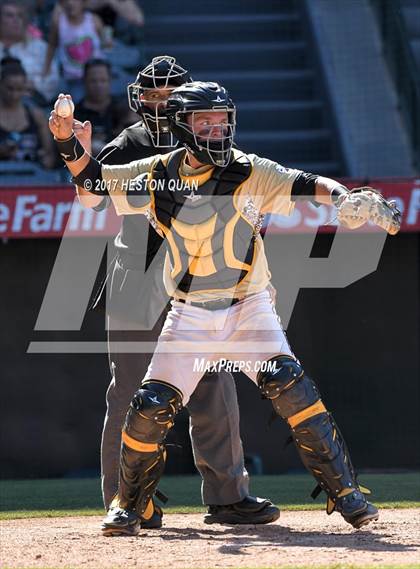 Thumbnail 2 in Villa Park vs Canyon photogallery.