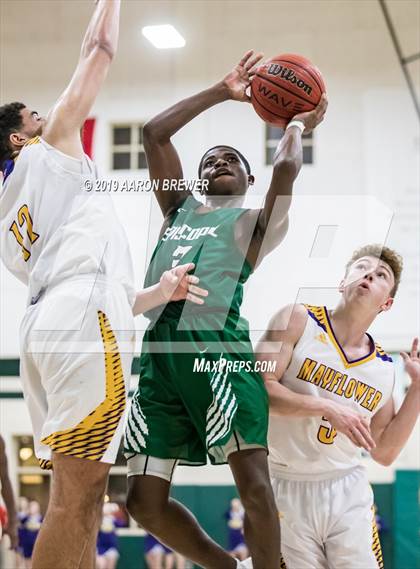 Thumbnail 2 in Mayflower v Episcopal (AAA 3A District Playoff) photogallery.
