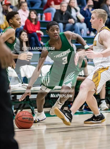 Thumbnail 1 in Mayflower v Episcopal (AAA 3A District Playoff) photogallery.
