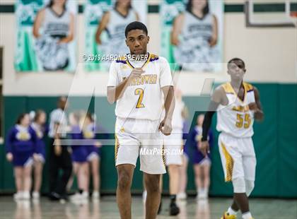 Thumbnail 1 in Mayflower v Episcopal (AAA 3A District Playoff) photogallery.