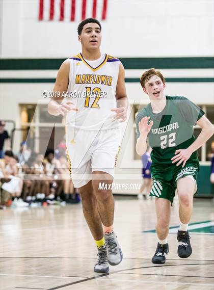 Thumbnail 1 in Mayflower v Episcopal (AAA 3A District Playoff) photogallery.