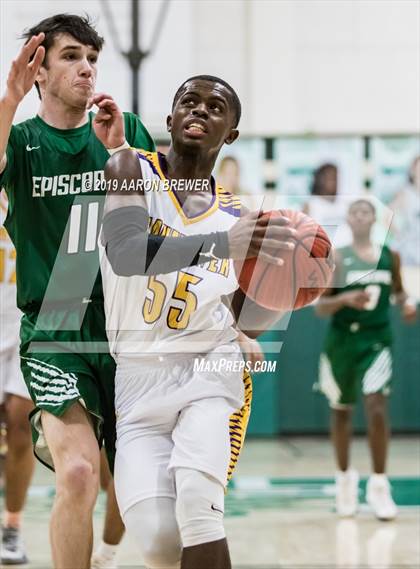 Thumbnail 2 in Mayflower v Episcopal (AAA 3A District Playoff) photogallery.