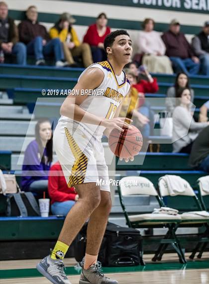 Thumbnail 2 in Mayflower v Episcopal (AAA 3A District Playoff) photogallery.