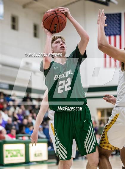 Thumbnail 2 in Mayflower v Episcopal (AAA 3A District Playoff) photogallery.