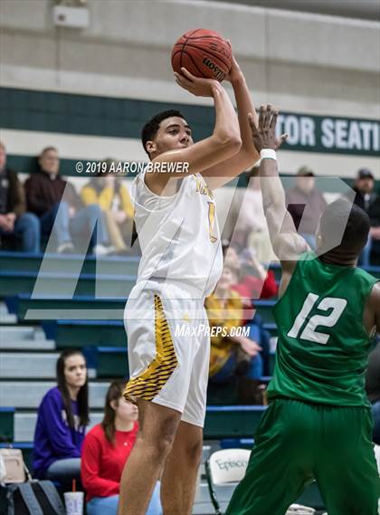Thumbnail 3 in Mayflower v Episcopal (AAA 3A District Playoff) photogallery.