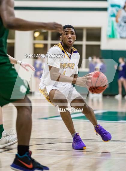 Thumbnail 3 in Mayflower v Episcopal (AAA 3A District Playoff) photogallery.